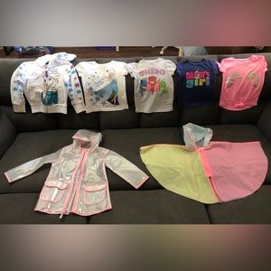 Girls 2T tops, hoodie, raincoats. Great condition.